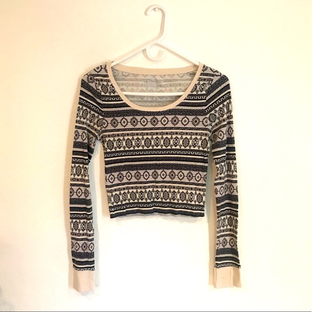 Cropped Long Sleeve Top